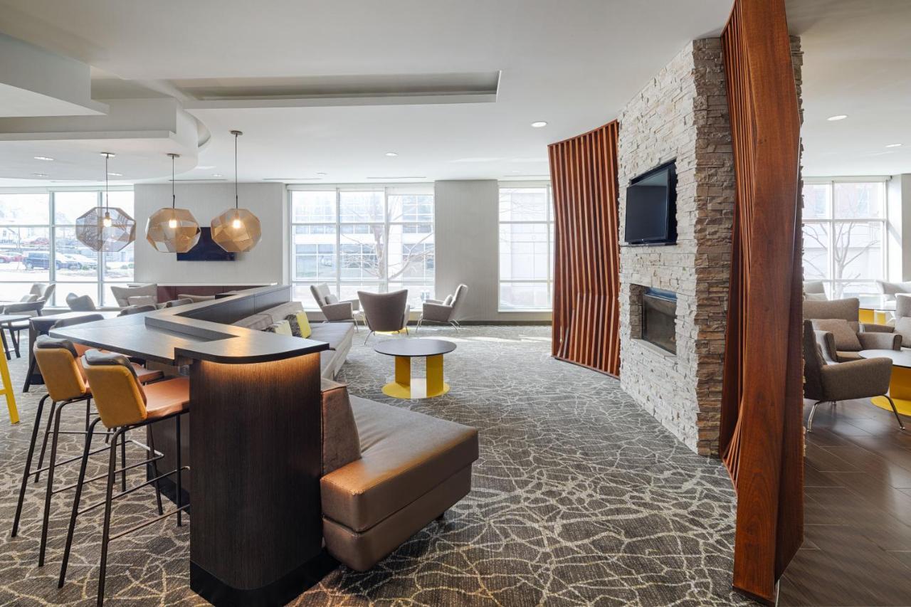 Springhill Suites By Marriott Блумингтон Экстерьер фото