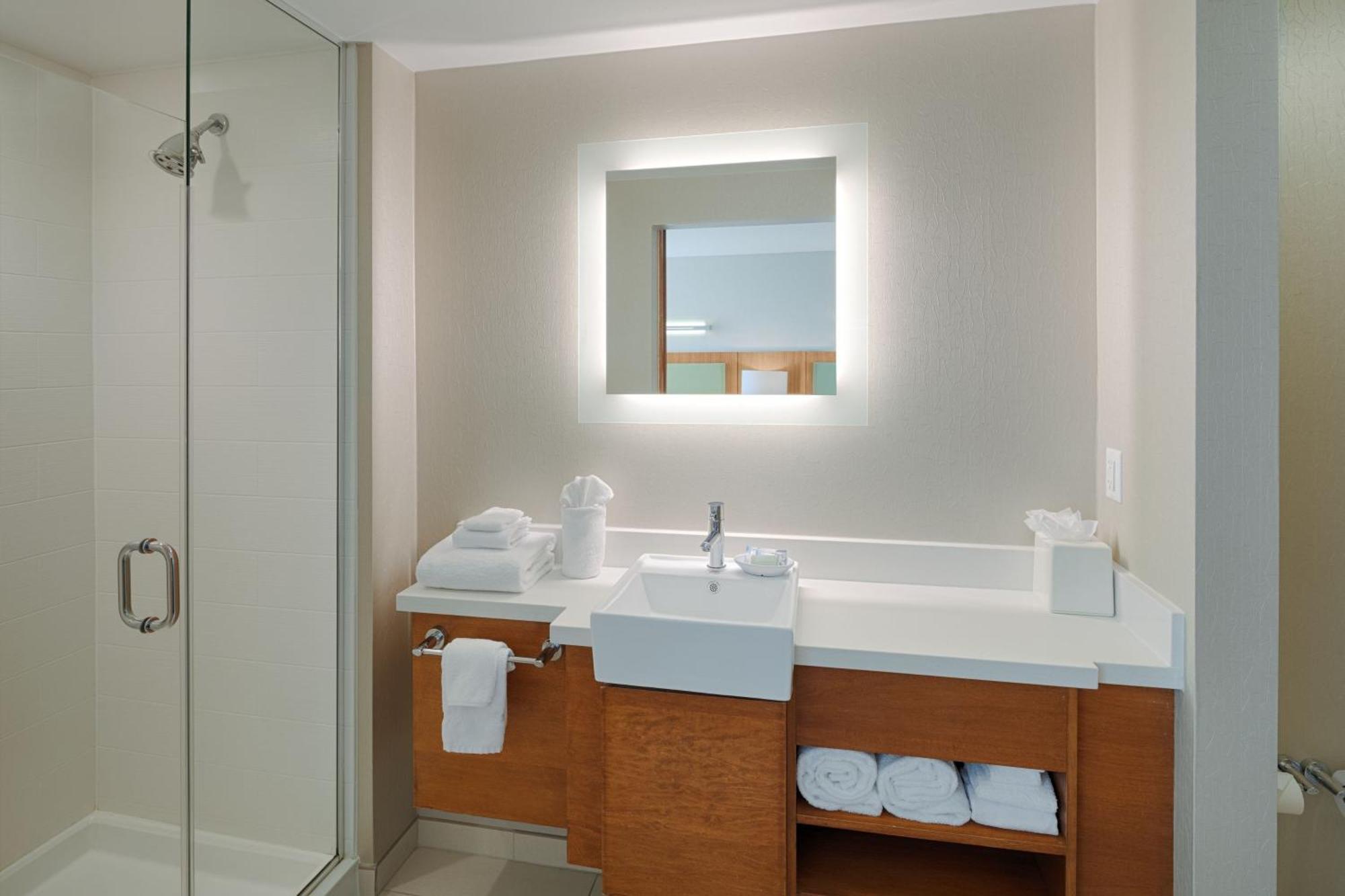Springhill Suites By Marriott Блумингтон Экстерьер фото